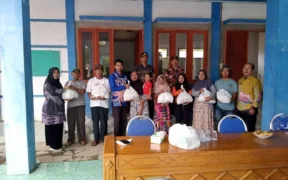Pemkab Probolinggo Salurkan Bantuan Sembako untuk Korban Banjir Ekstrem di Lima Kecamatan