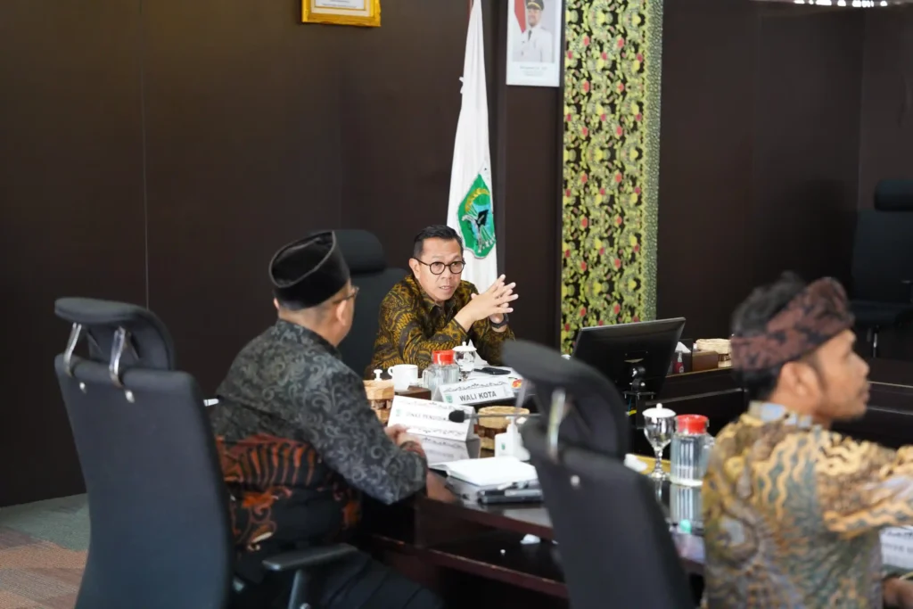 Evaluasi Perkuat Kualitas Pelayanan Publik, Pemkot Batu Terima Opini Ombudsman RI 2025