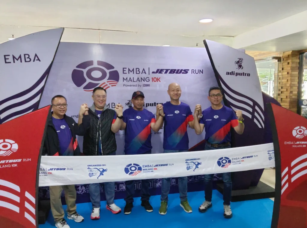 Malang Makin Berkelas, EMBA JetBus Run Malang 10K Bikin Kota Dingin Ini Makin Panas