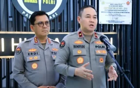 polisi aktif jabatan sipil