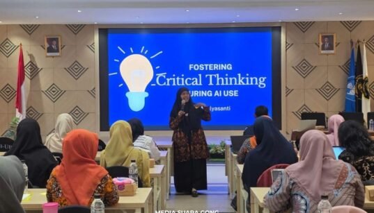 pelatihan AI guru Inggris