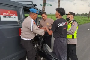 Ga Jadi Nyalip Rossi, Polisi Bubarkan Balap Liar di Gondanglegi