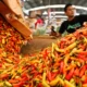 Cuaca Ekstrem Bikin Harga Cabai Jungkir Balik