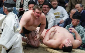Aonishiki juara Hatsu Basho