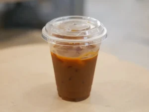 Bahaya Tersembunyi di Balik Kopi Takeaway, Mikroplastik Bisa Ikut Terminun