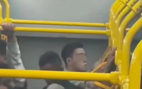 Antara : Viral 2 Penumpang Diduga Lakukan Masturbasi di Bus Transjakarta