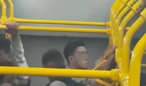 Viral 2 Sejoli Masturbasi Saat Naik Bus Transjakarta