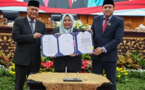 DPRD dan Pemkot Surabaya Resmi Setujui Perubahan Perda Pengelolaan Aset