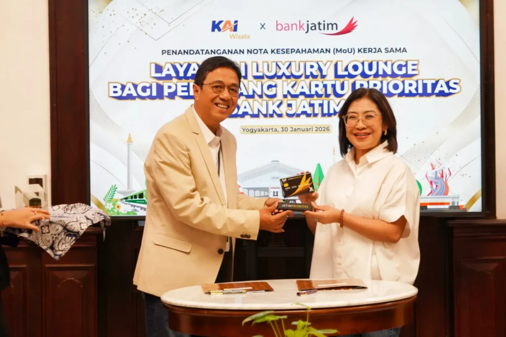 Bank Jatim Gandeng KAI Wisata Hadirkan Luxury Lounge