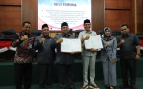 Bupati Jombang Beri Lampu Hijau Raperda Desa/Kelurahan Sadar Hukum