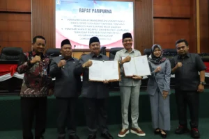 Bupati Jombang Setujui Raperda Desa/Kelurahan Sadar Hukum Jadi Perda