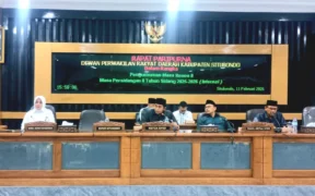 DPRD Kabupaten Situbondo menggelar rapat paripurna dengan agenda Persetujuan dan Pembahasan Perubahan Perda BMD