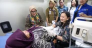 Pemerintah Kota Surabaya melalui Tim Penggerak PKK meluncurkan layanan Indonesian Women’s Reproductive Mobile Clinic