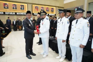 Nurochman Lantik 137 Pejabat, Tekankan Integritas dan Pelayanan Publik