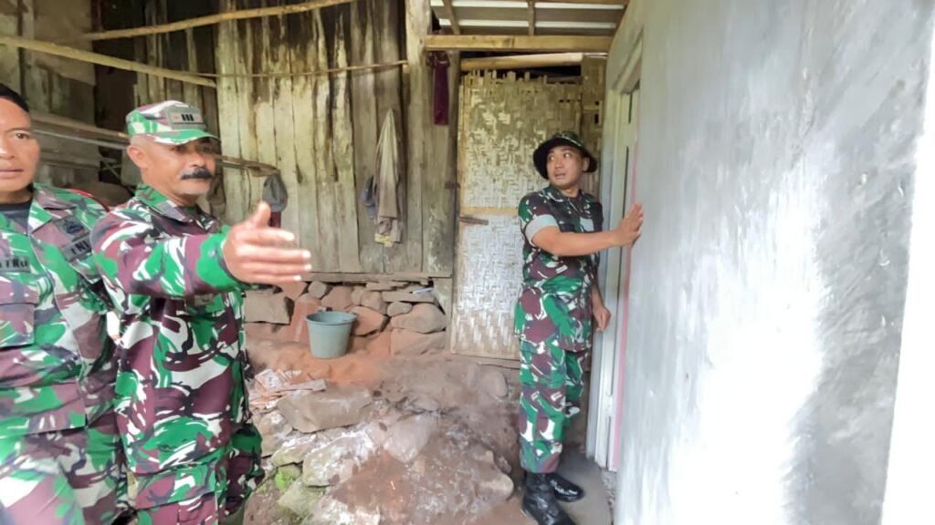 Pembangunan MCK dan Jalan TMMD Ditinjau Langsung Dansatgas