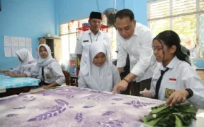 Pemerintah Surabaya berharap selama Ramadan menjadi momentum pembentukan karakter, peningkatan spiritualitas para siswa