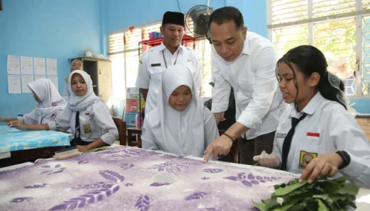 Pemerintah Surabaya berharap selama Ramadan menjadi momentum pembentukan karakter, peningkatan spiritualitas para siswa