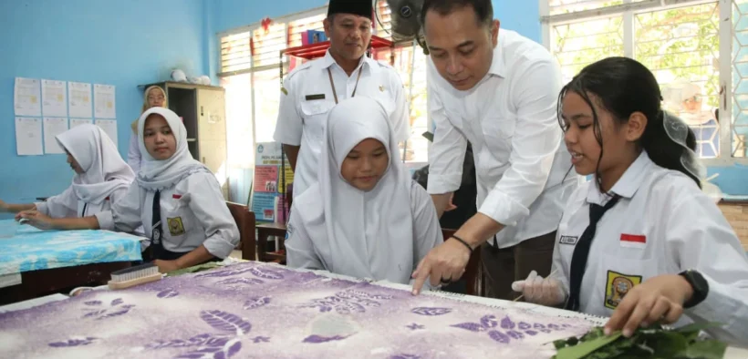 Pemerintah Surabaya berharap selama Ramadan menjadi momentum pembentukan karakter, peningkatan spiritualitas para siswa