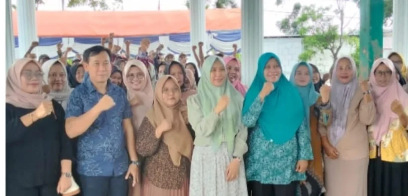 Dengarkan Aspirasi Warga, Wakil Ketua DPRD Provinsi Jawa Timur, Sri Wahyuni, menggelar reses kedua di Desa Leran, Bojonegoro