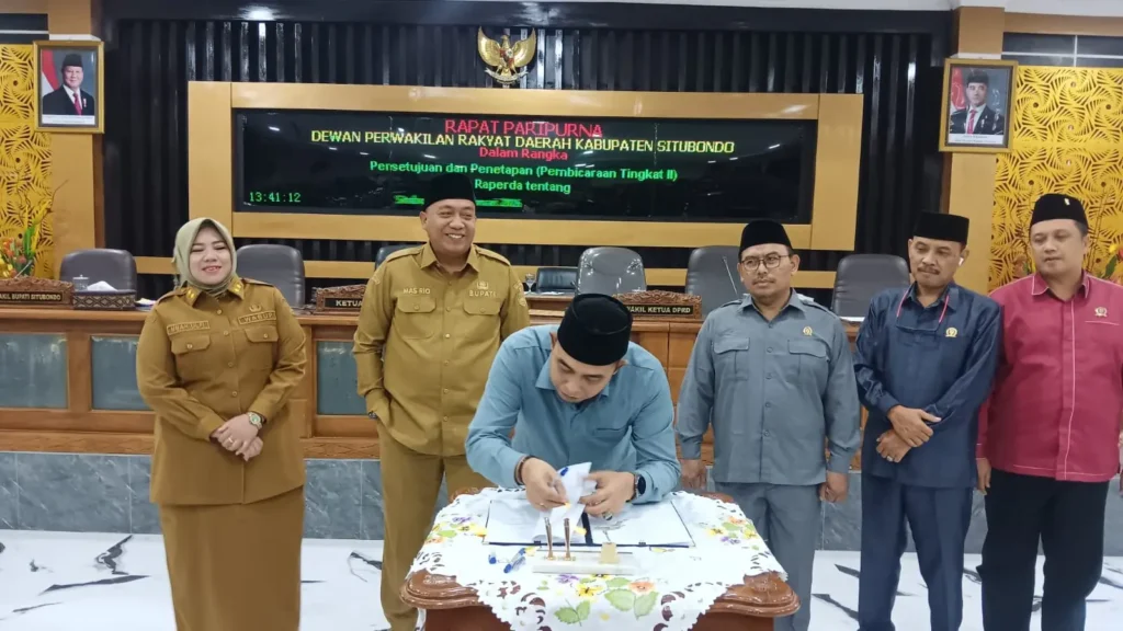 Paripurna DPRD Situbondo Sahkan 4 Raperda, Soroti Kerusakan Lingkungan