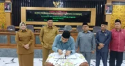 DPRD Kabupaten Situbondo menyetujui dan menetapkan empat Rancangan Peraturan Daerah (Raperda) menjadi Peraturan Daerah (Perda) definitif