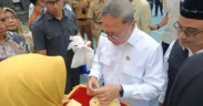 Tinjau MBG di SMAN 3 Malang, Zulhas Pastikan Menu Kering Tetap Bergizi Selama Ramadan