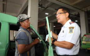 Menjelang Lebaran, Pemerintah Kota Surabaya melalui Dishub bergerak cepat memastikan angkutan umum beroperasi dalam kondisi aman