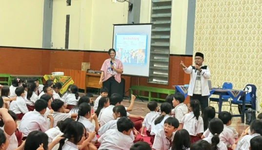 Program DASH Pemerintah kota Surabaya digelar di 1.213 sekolah SD–SMP sederajat untuk mencegah kenakalan remaja