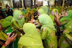 Rakornas Profesor Muslimat NU Khofifah Dorong Ilmu Lebih Membumi