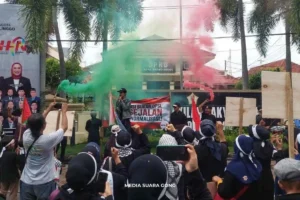 Aksi Solidaritas Palestina Probolinggo Menggema di DPRD