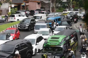 Libur Imlek Ramai Datang ke Malang Kota Apel Auto Penuh!