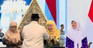 Gubernur Jawa Timur Khofifah Indar Parawansa menghadiri undangan Presiden Prabowo Subianto bersama pimpinan ormas Islam di Istana Negara