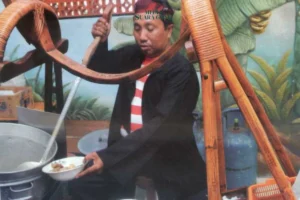 Soto dan Cerita di Baliknya: Warisan Peranakan Tionghoa