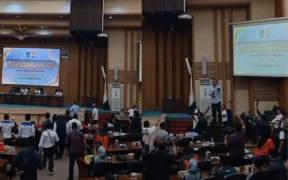 Ricuh Musorkablub, Pemilihan Ketua KONI Kabupaten Malang Memanas di Gedung DPRD Kabupaten Malang