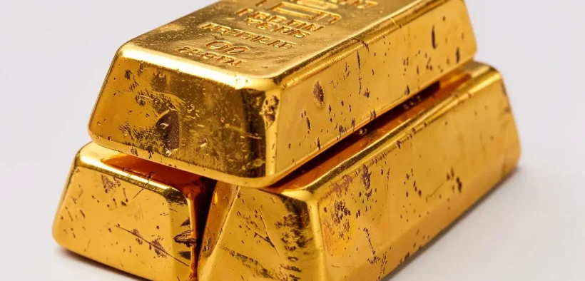 Harga emas batangan PT Aneka Tambang Tbk (Antam) kembali turun pada perdagangan Jumat (6/2/2026), turun sebesar Rp100.000 per gram.mengalami koreksi tajam pada perdagangan Jumat (6/2/2026).