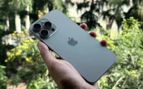 Tren rental iPhone jelang Lebaran 2026 meledak di kalangan anak muda. Demi foto estetik dan konten cinematic!