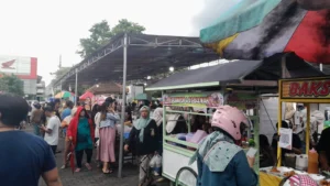 OTW Ngabuburit! Pasar Takjil di Kabupaten Malang Dipastikan Aman oleh Dinkes