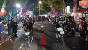 Kraksaan Pride! GP Ansor Bikin Drag Race BMX Malam Hari