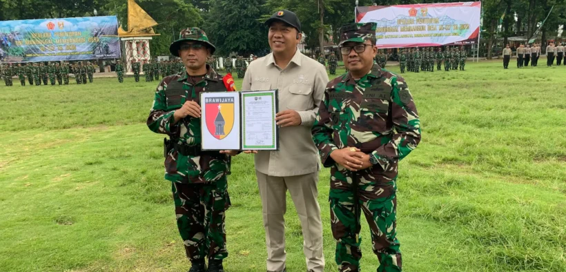 Program TNI Manunggal Membangun Desa (TMMD) ke-127 Tahun 2026 yang dilaksanakan oleh Kodim 0823 Situbondo resmi ditutup
