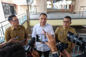 Tetep On Duty! Pemkot Surabaya Terapkan Piket dan WFA Pas Lebaran