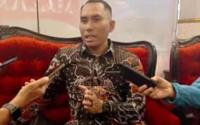 Muncul dugaan skandal next level yang nyeret nama oknum petinggi BPJS Cabang Malang, yang diduga peras Faskes Pakek skema Emas batangan