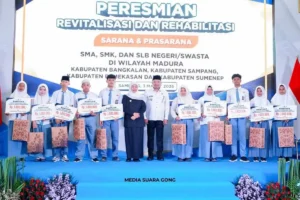 Program MAMA MAU NAIK KELAS Madura Resmi Diluncurkan Khofifah