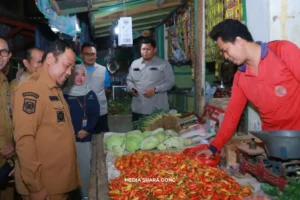 Monitoring Harga Sembako Probolinggo: Stok Aman, Cabai Mulai Naik