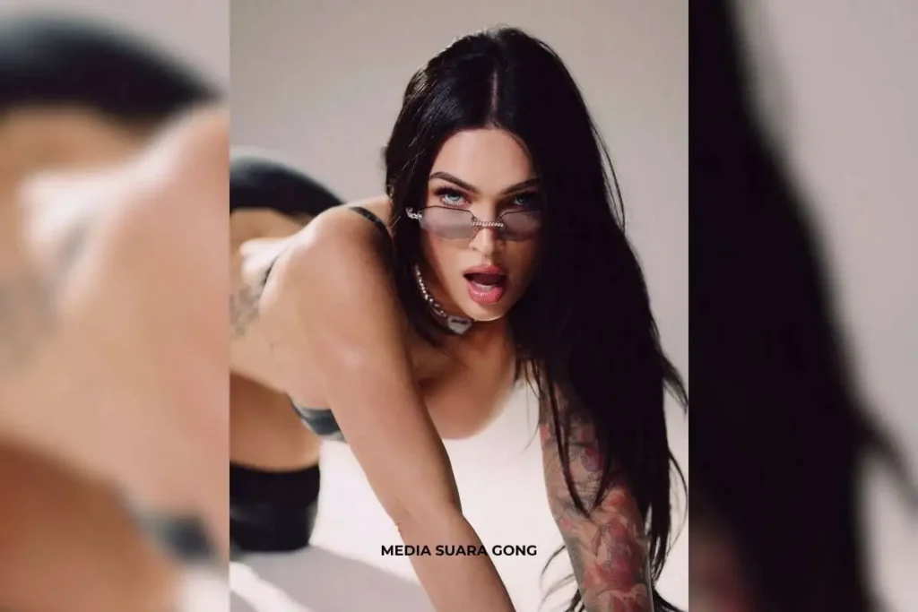 Pesona Megan Fox Instagram