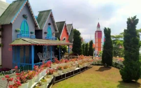 Flora Wisata San Terra: Wisata Healing Kota Batu bertema Alam, Back To Nature