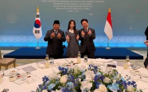 Diplomasi Finger Heart! Carmen H2H 'Curi Panggung' di Pertemuan Presiden Prabowo & Lee Jae Myung