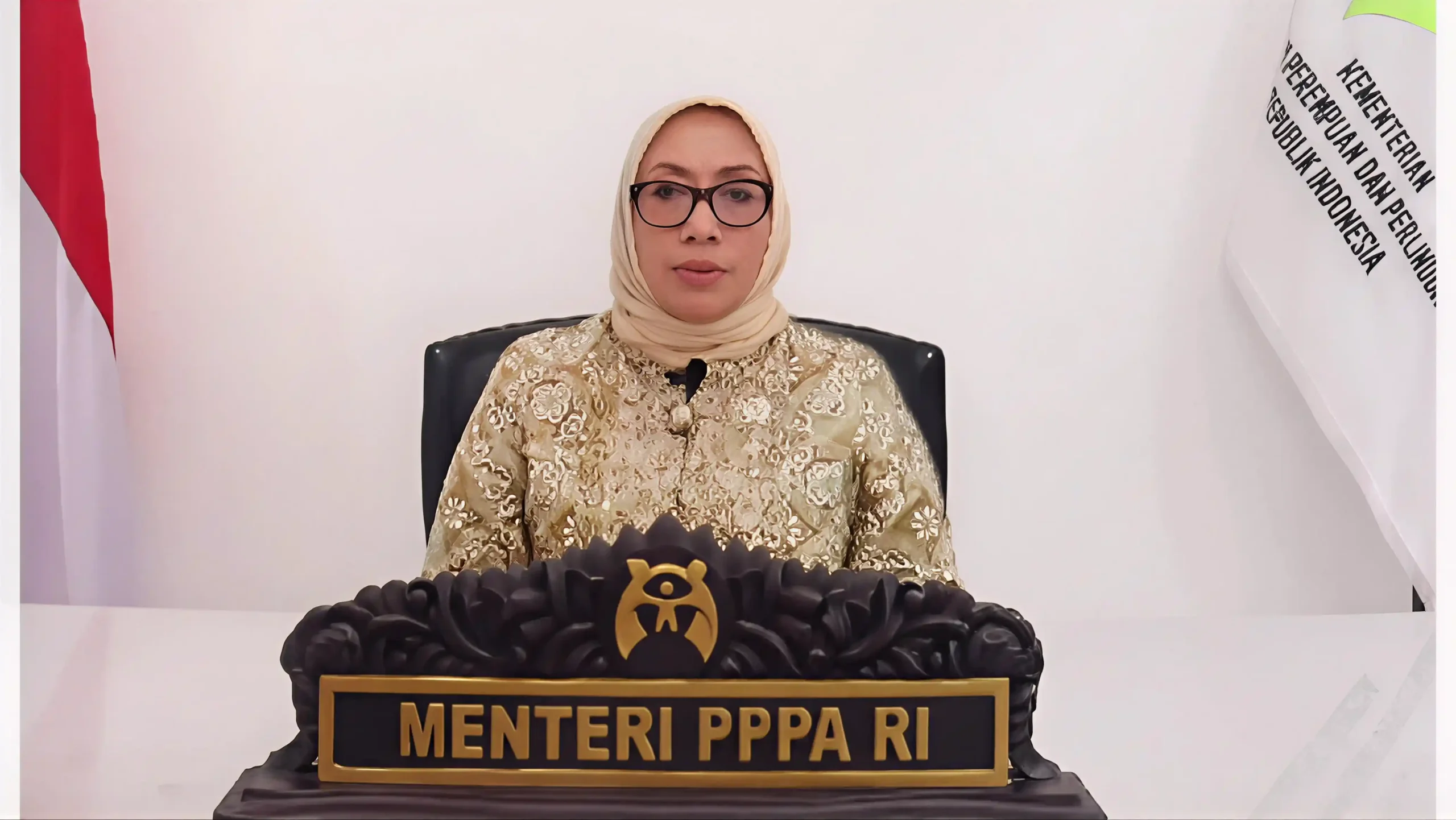 Menteri PPPA Arifah Fauzi Minta Maaf Soal Usulan Posisi Gerbong Wanita Tegaskan Keselamatan Publik Adalah Prioritas Utama