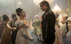 Lupakan drama-drama cinta basi itu, Di 'Bridgerton', Netflix baru aja ngebongkar sisi gelap kencan para bangsawan antara gairah, status dan cinta