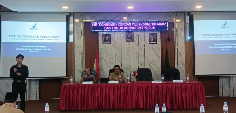 Balai POM di Jember bareng Dinkes Situbondo baru aja ngadain Forum FKP plus edukasi (KIE) buat warga Situbondo Soal Kosmetik 'overclaim'