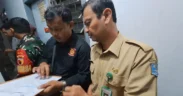 Pemerintah Kota Surabaya mulai menggelar operasi yustisi kependudukan untuk memantau pergerakan warga pendatang pasca Lebaran 2026.